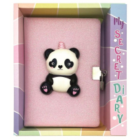 Dagboek met slot en squichy detail