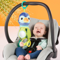 Bright Starts jouet d'activités Twirly Wirly Toucan en peluche 30cm