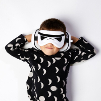 Relaxeazzz Pluche The Original Stormtrooper Rond Reiskussen & Slaapmasker