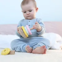 Pippi Langkous Stapelringen van Hout – Houten Stapeltoren – Educatief Babyspeelgoed 10+ Maanden