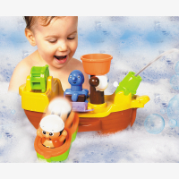 Tomy Toomies Pirate Bath ship bath toys