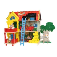 Pippi Longstocking Playhouse Villa Villekulla wooden dollhouse