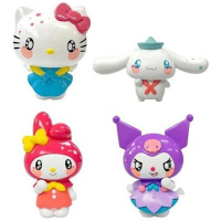 Hello Kitty & Friends Gift Box – 4-Pack Figuren – 13 × 28 cm